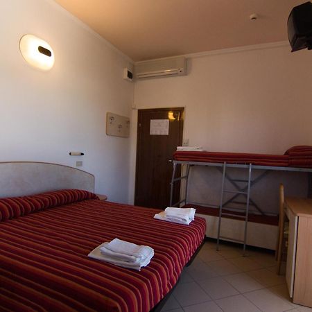 Hotel Beverly Rimini Camera foto
